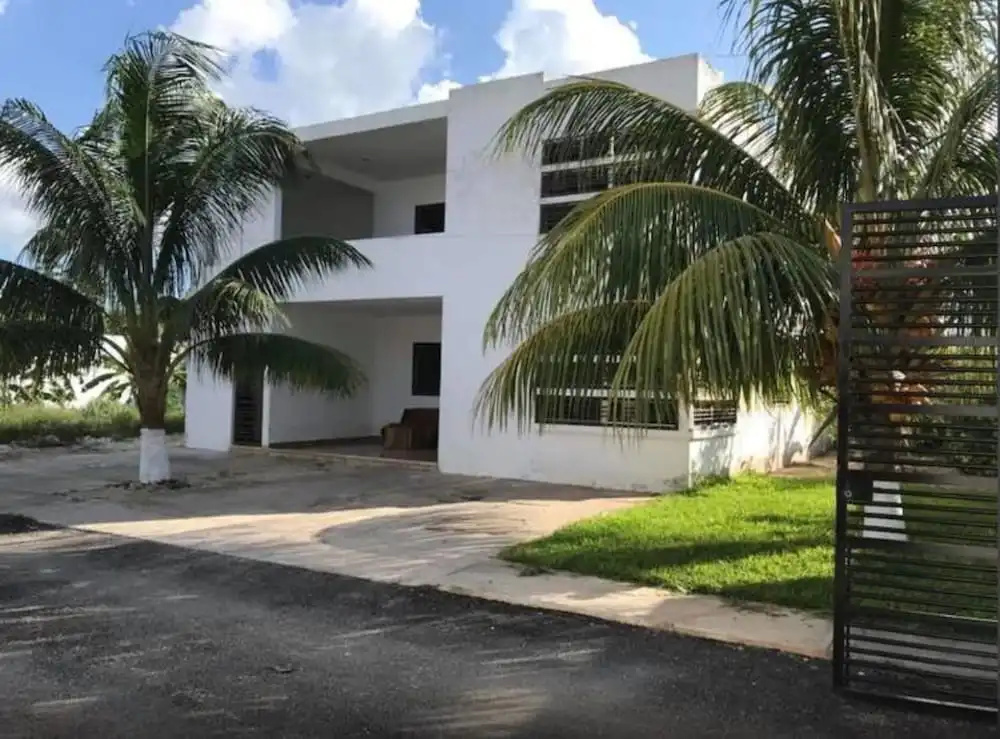330 Hotel Altabrisa