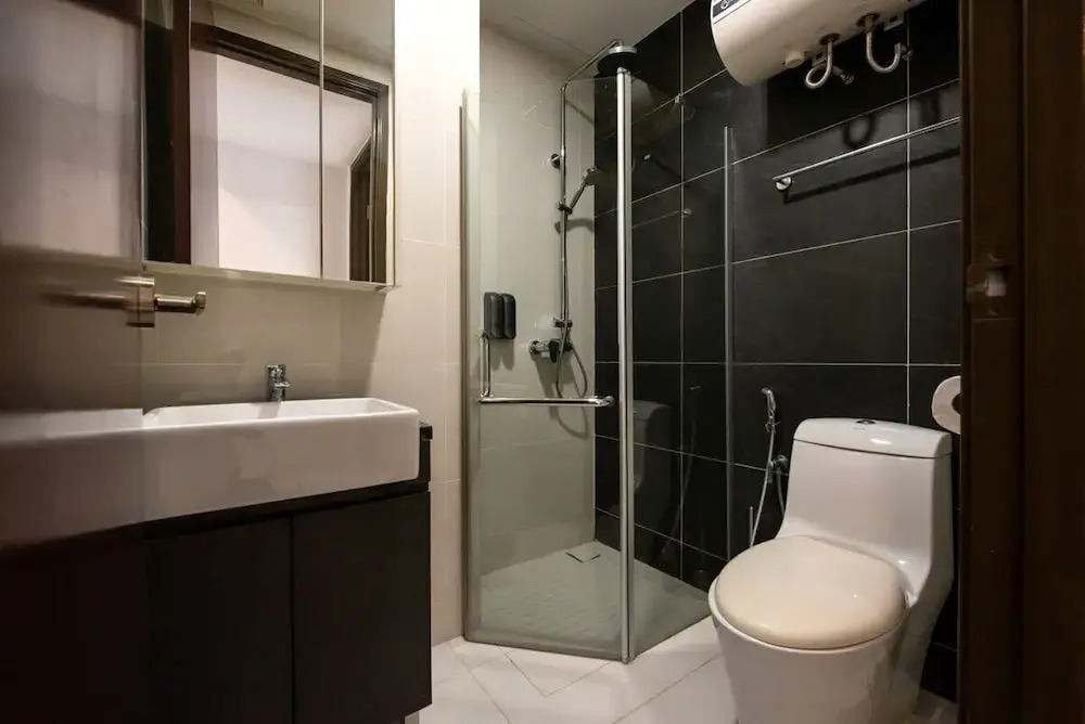 Comfy 3BR Apt in Danga Bay, Free Parking, Sea View