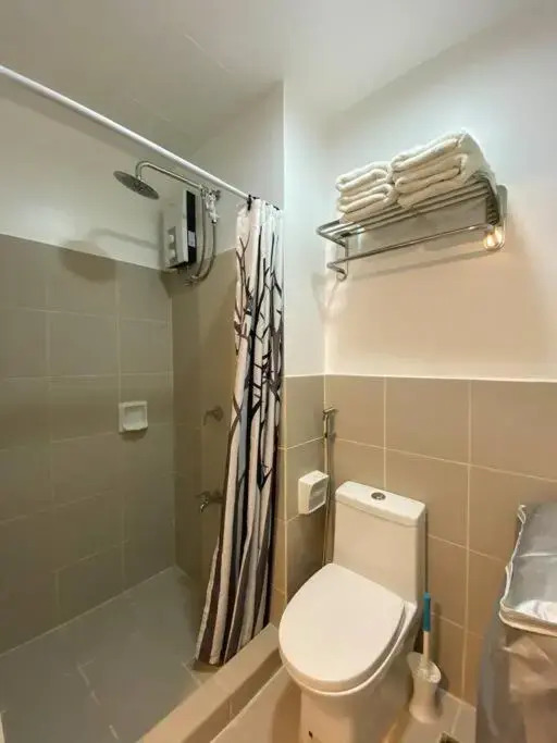 Cozy 1 BR Apartment At South Residences Tower 2