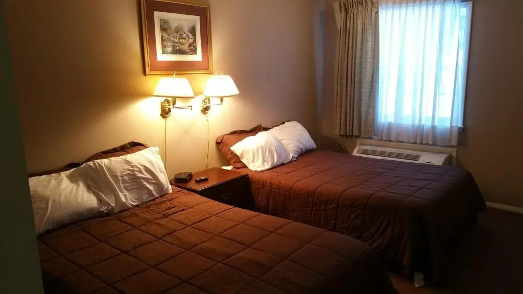 Coach Stop Motel