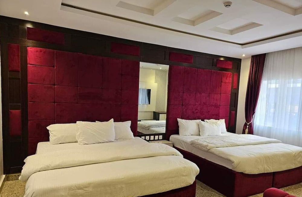 Perly Gate Residence Uyo