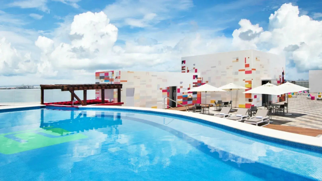 Aloft by Marriott Cancun