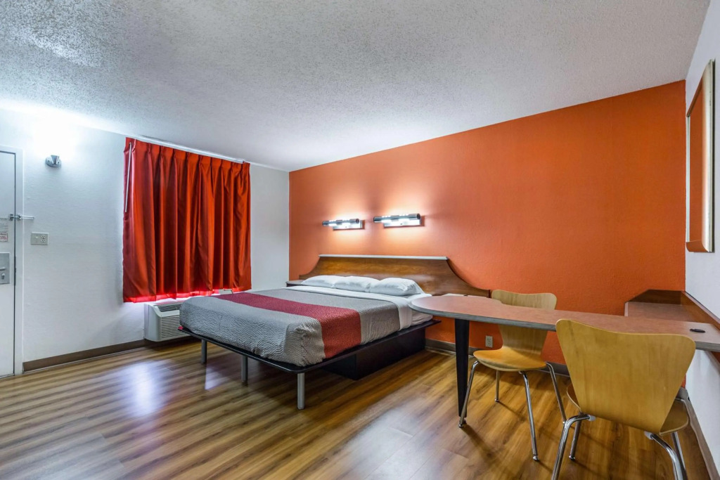 Motel 6-Mount Vernon, IL