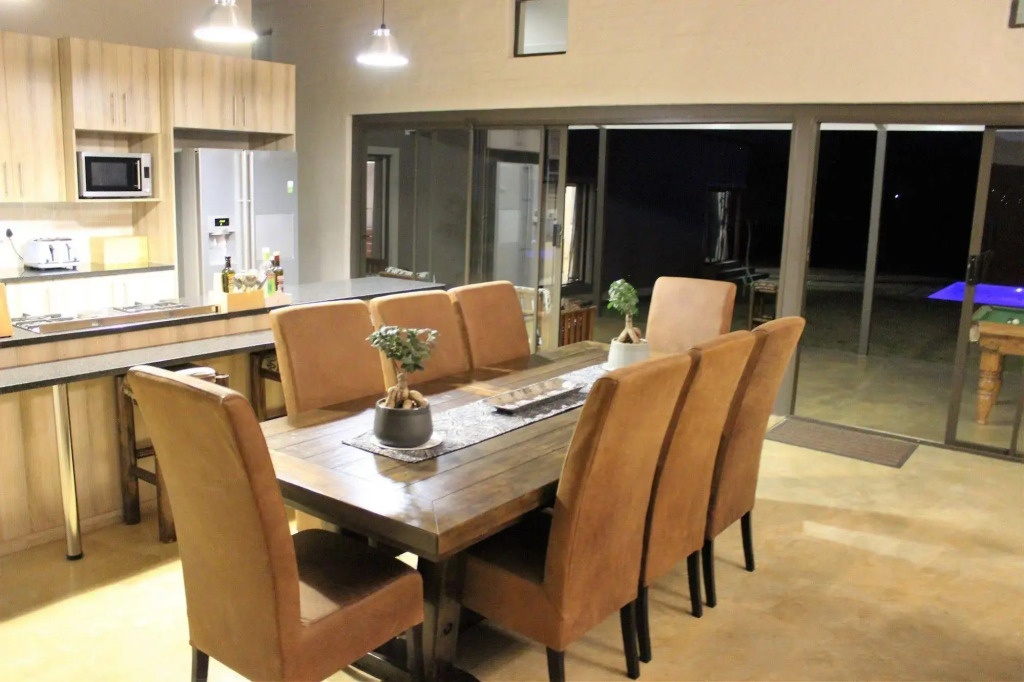 Ibis Way Guest House