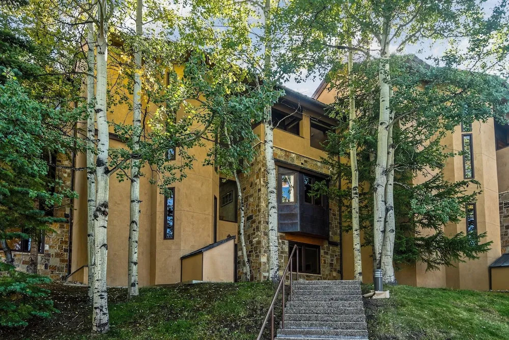 Townhome With Ski-in Access Near Pool And Spa by The Woodrun V Townhouses by RedAwning