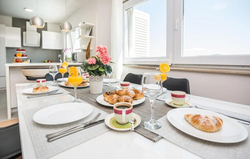 Beautiful Home in Posedarje With 4 Bedrooms, Wifi and Outdoor Swimming Pool