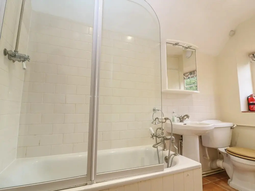 Spring Cottage, CIRENCESTER