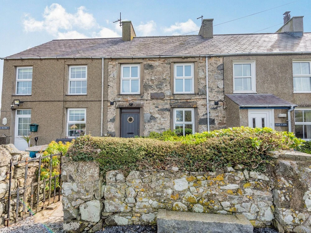 2 Sea View Cottage