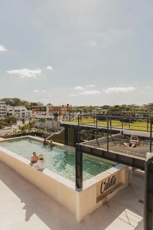 Caleta Hostel Rooftop & Pool
