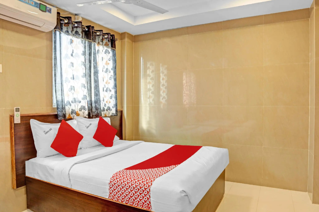 Sindhu Lodge by OYO Rooms