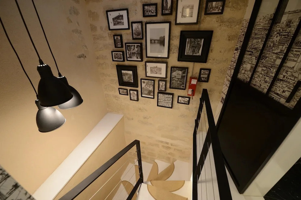 Loft Basfour by Patios du Marais