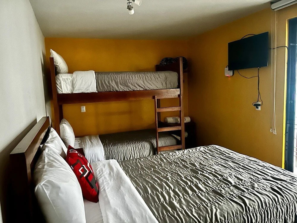 Hotel MH