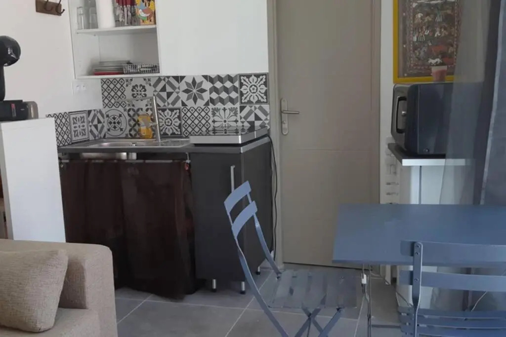 Studio avec jardin et parking privé