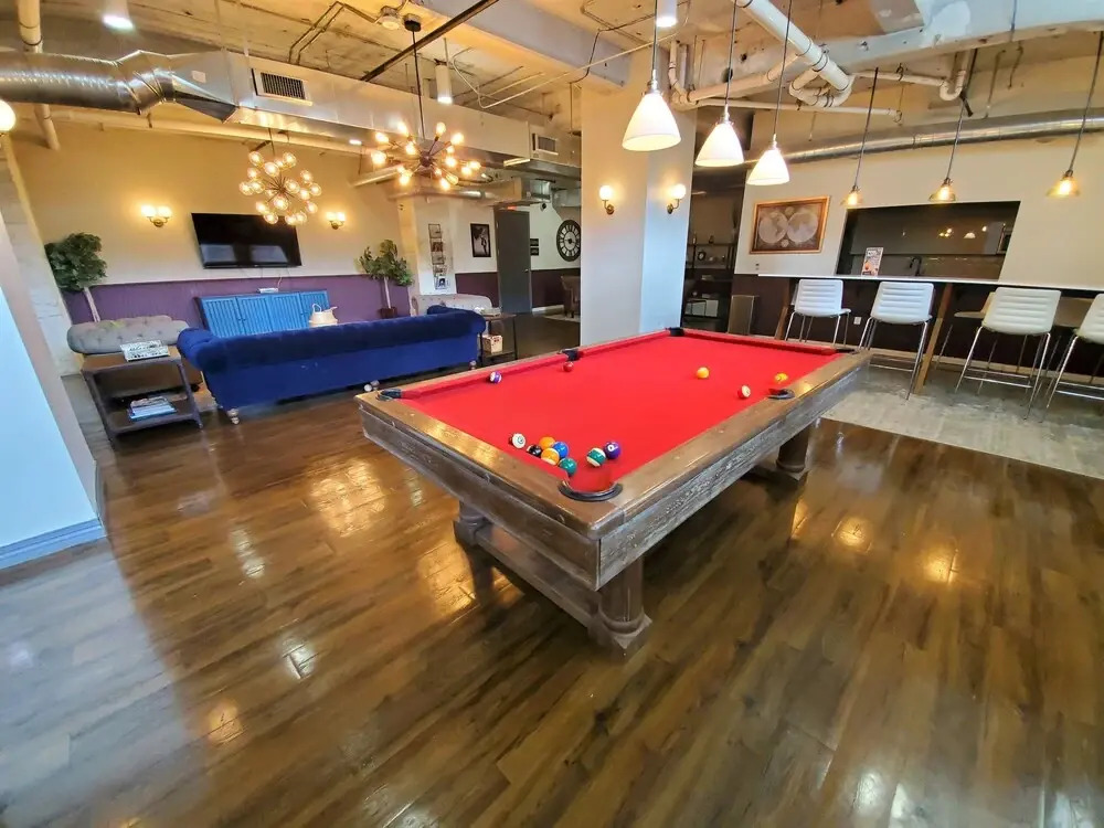 Regal Stays Corporate Apartments – Downtown Dallas