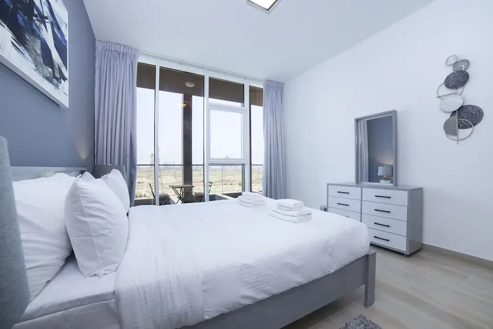 Sophisticated Modern 1 BR on Blooms A JVC