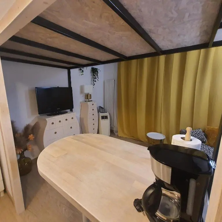 Studio- Nice Mont Boron, Piscine Sur la Residence