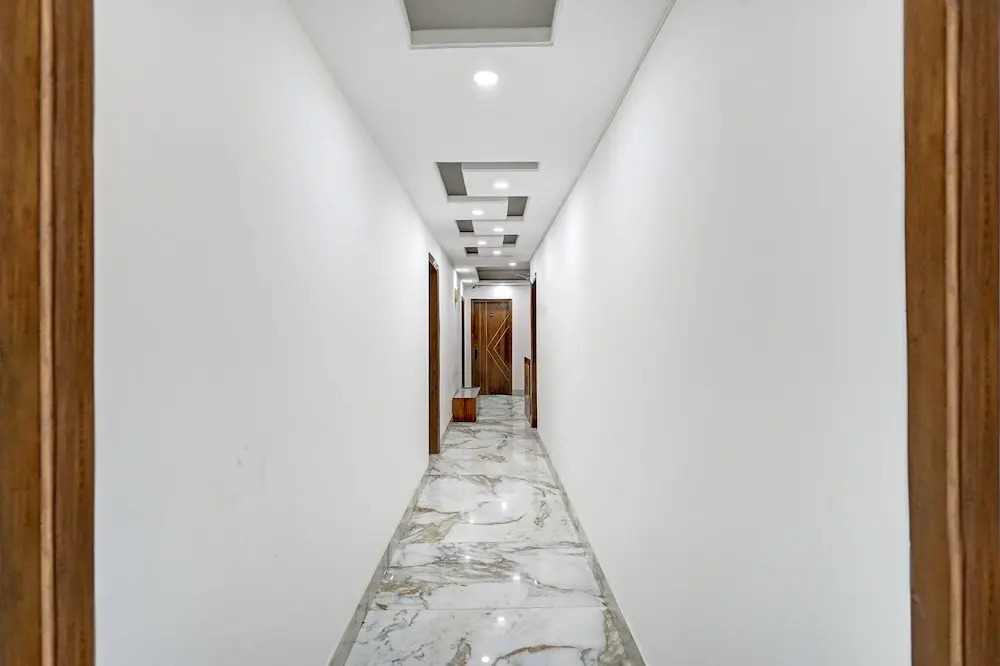 Fabhotel Nyt Residency