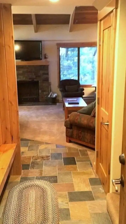 114 Premium Condo