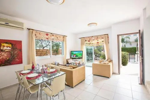 The Ultimate 5 Star Holiday Villa in Paralimni with Private Pool And Close To the Beach, Paralimni Villa 1308