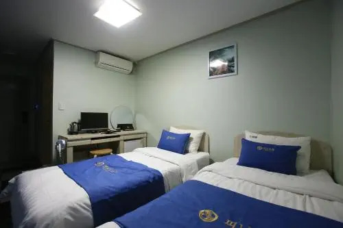 Hotel Y House Namdaemun