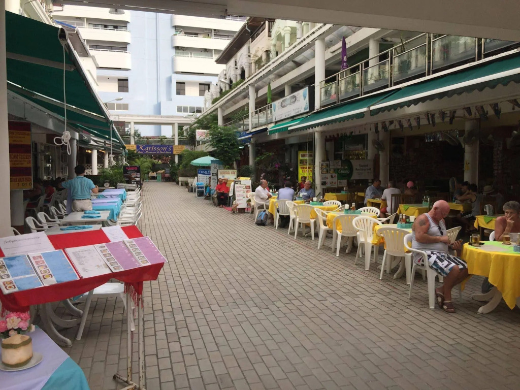 Smile Inn Patong