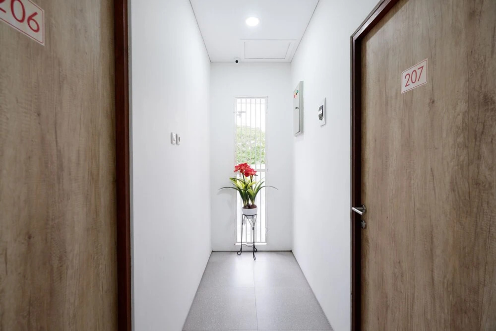 Jebres House Syariah by OYO Rooms