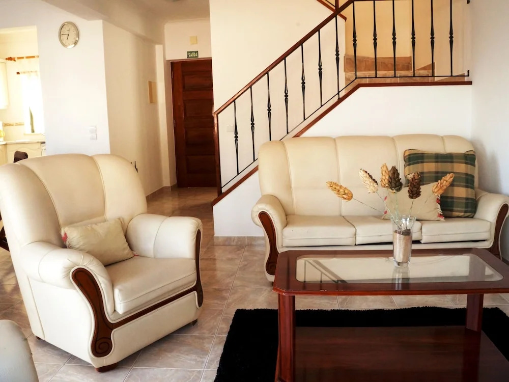 Pine Villa Meia Praia
