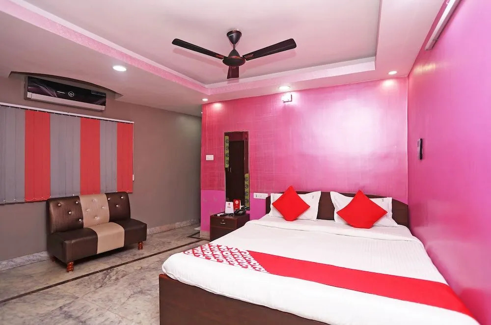 Collection O 7741 Hotel Hamza International