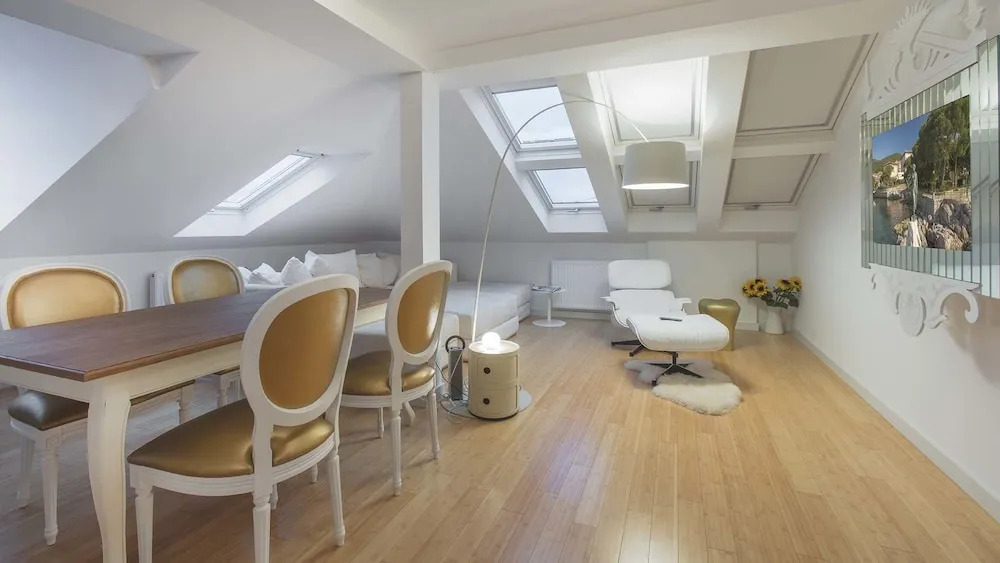 AH Design Luxury Apartments