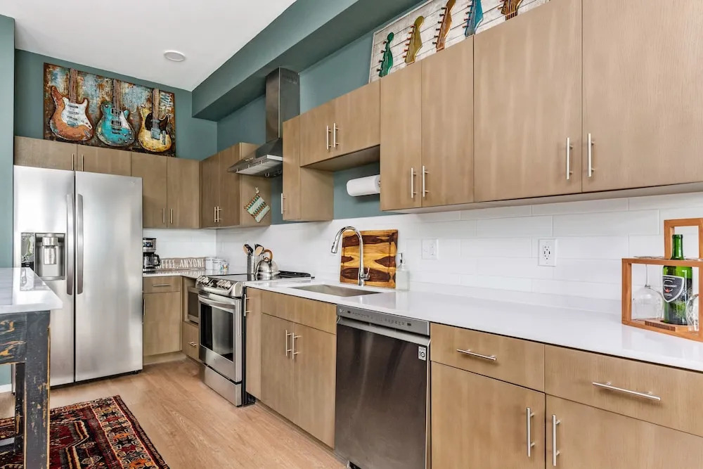 Lllume New Green Community Poolside End Unit 1 Bedroom Condo
