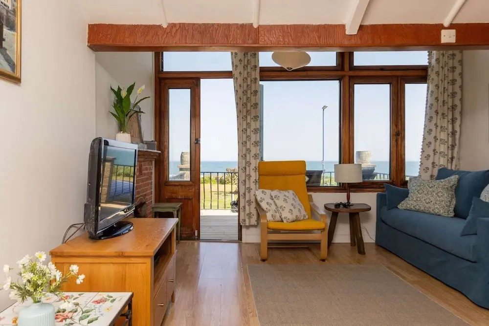 Historic Railway Home - Selsey Seafront