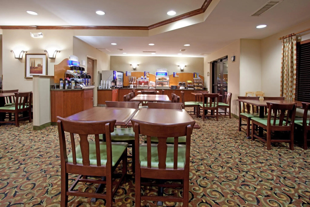 Holiday Inn Express Glenwood Springs Aspen Area by IHG