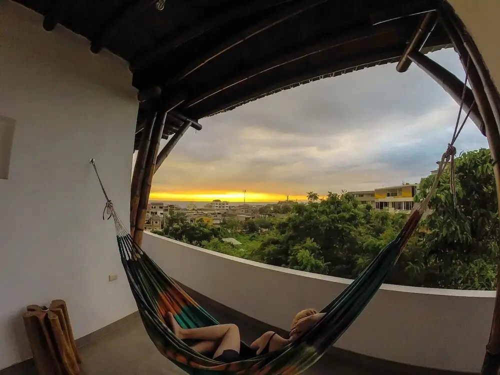 Mauna Suites and Hostal