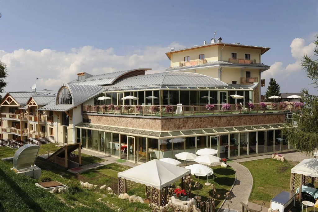 Hotel Montana