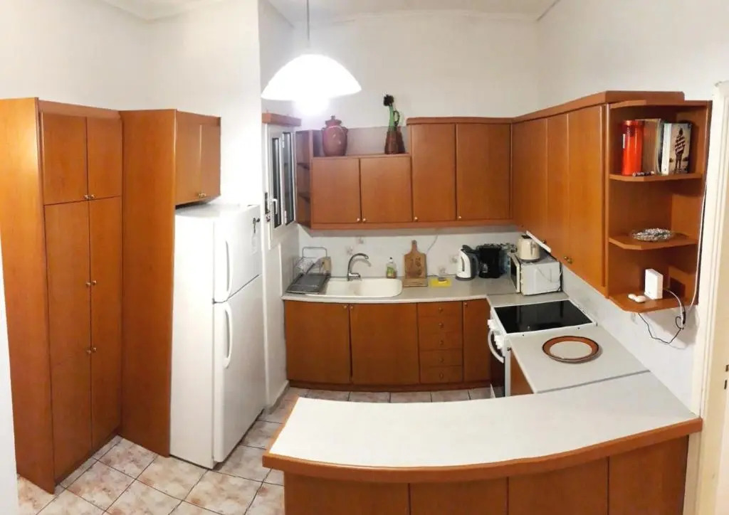 100m from the beach cosy apartment