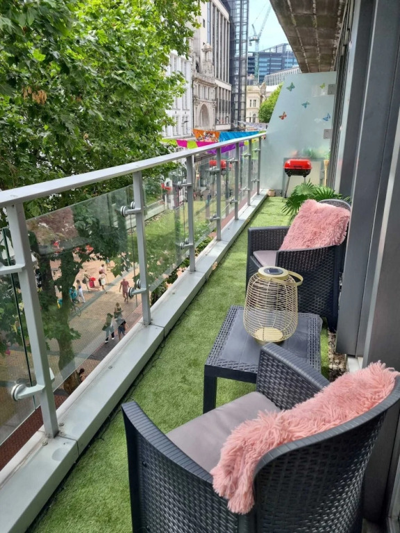 Apartment In Birmingham New Street city centre is beautiful and comfortable