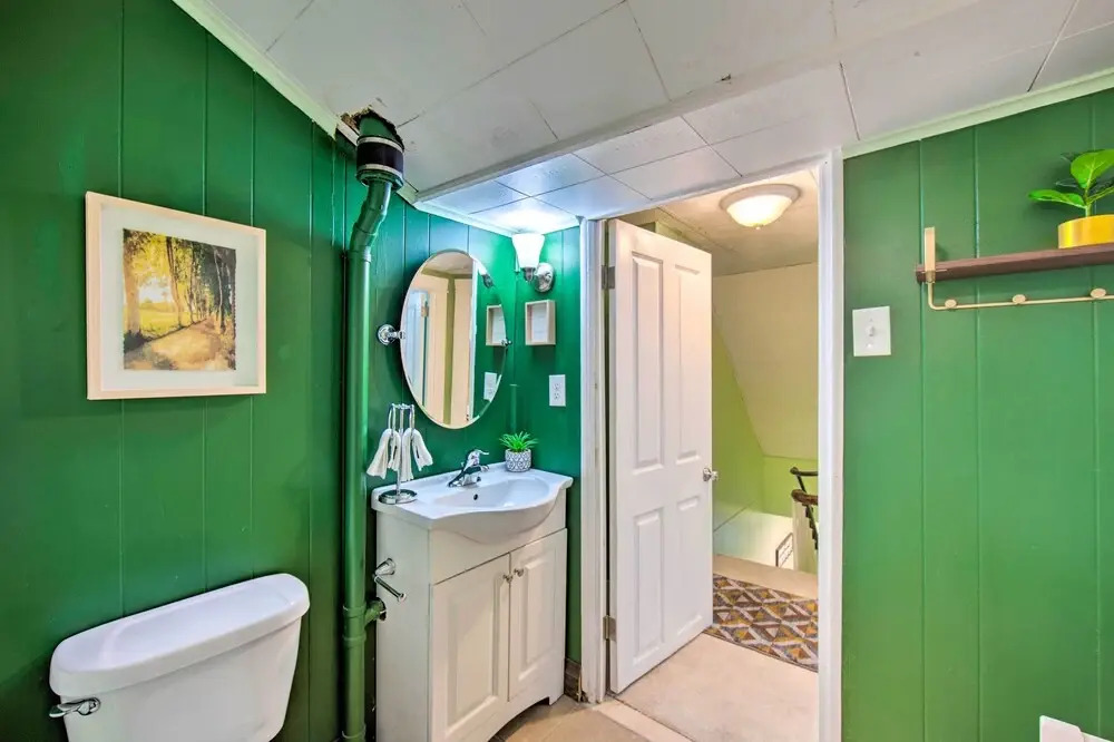Central Lancaster Home < 1 Mi to Downtown!