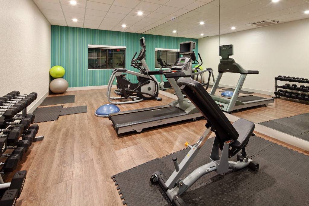 Holiday Inn Express & Suites Rancho Mirage - Palm Spgs Area by IHG