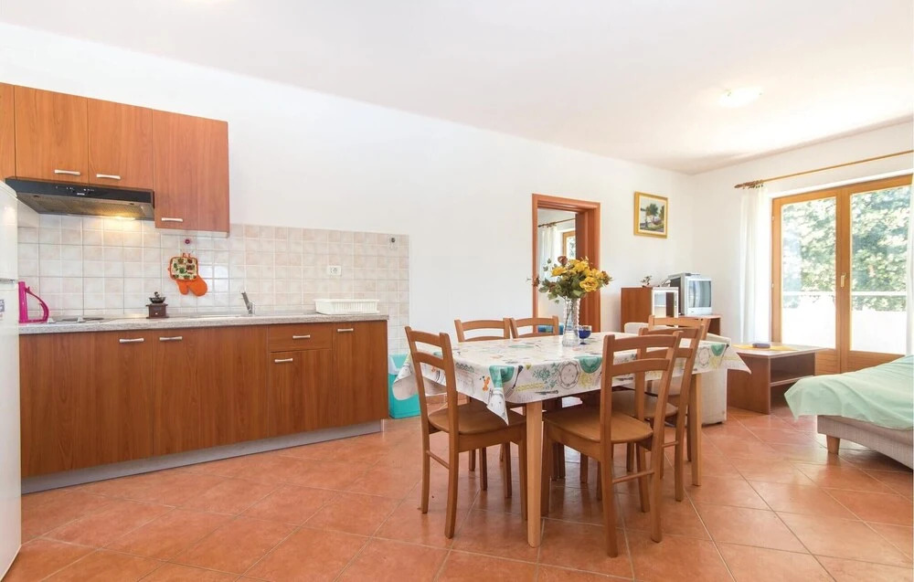 Stunning Home in Pula With Wifi and 4 Bedrooms
