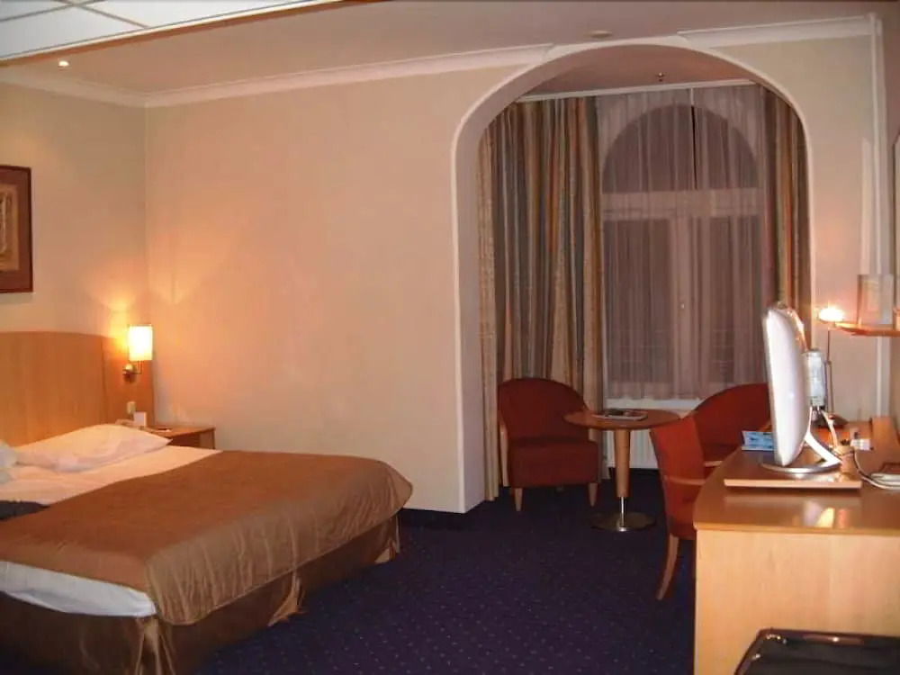 Hotel Baba Continental