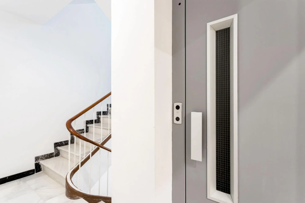 Genteel Home Marin Garcia I