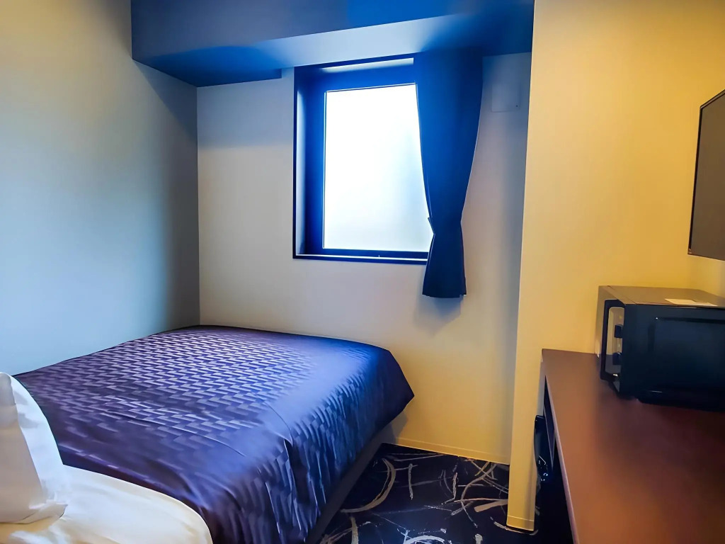 HOTEL LiVEMAX Yokohama Stadium Mae