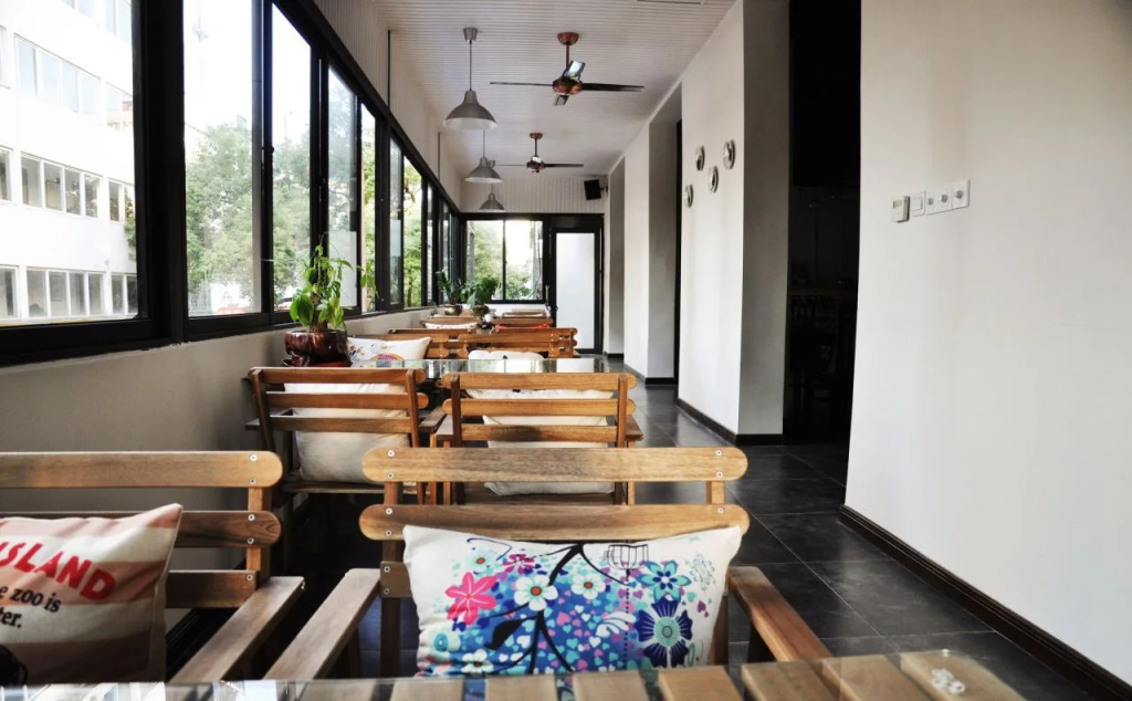 Qingcheng Inn