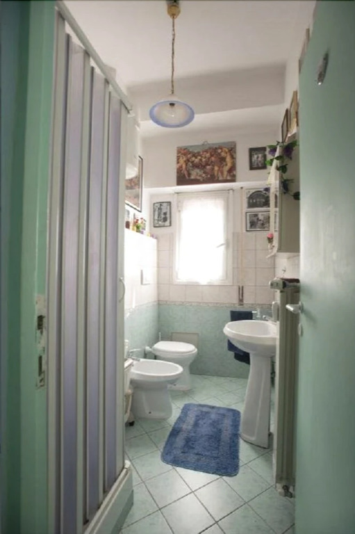 Simon Holiday House