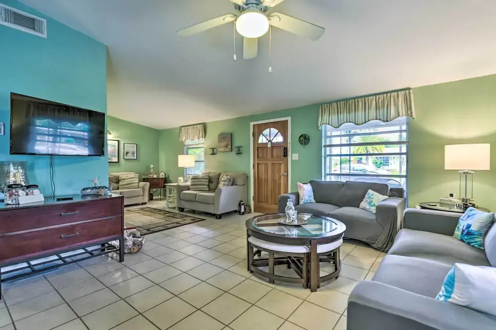 North Port Escape w/ Pool ~ 12 Mi to Beach!