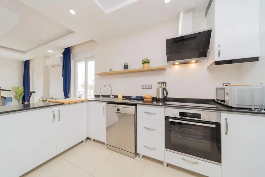 Comfortable Home Near Beach w Balcony in Antalya