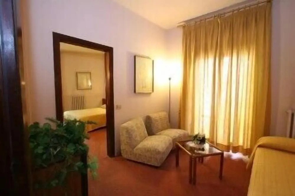 Hotel Mercurio