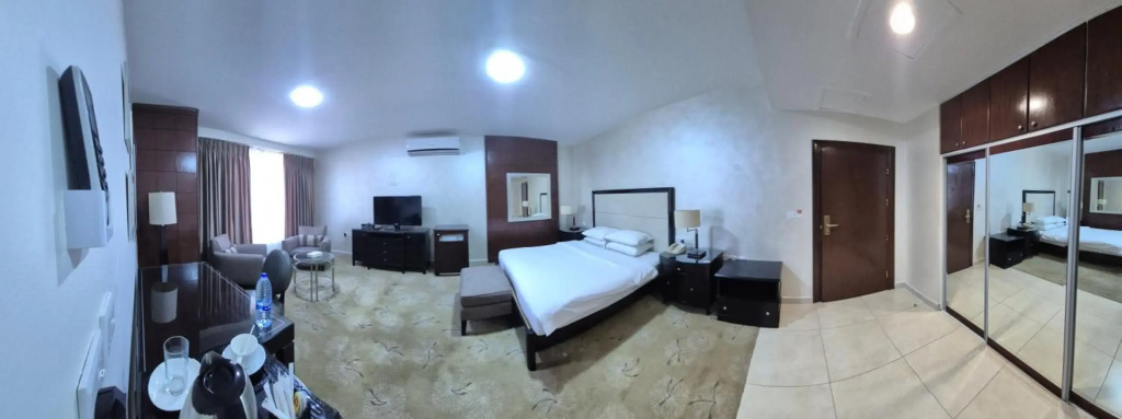 Le Vendome Hotel