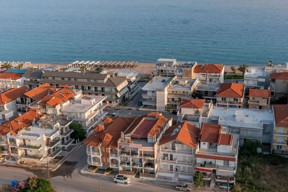Elisa Luxury Suite in Nea Flogita