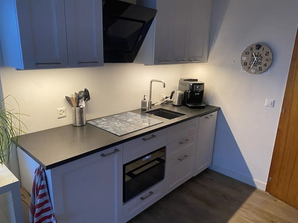 Spring Inn Apartments